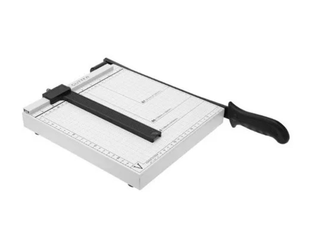 Termolaminadora Plastificadora + 100 Micas + Guillotina A4