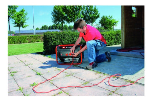 Generador De Corriente 2.300w 15lts